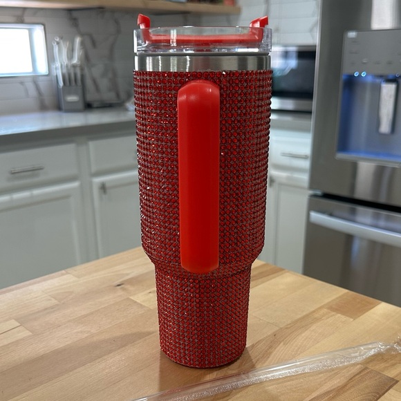 New! Red Diamond Insulated Blinged Out 40oz. Tumbler Handle & Straw - Picture 6 of 16